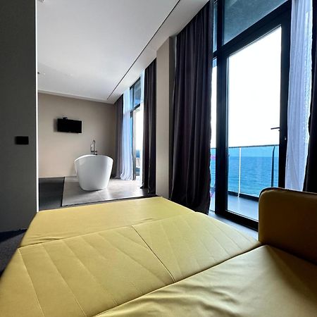 Hotel Black Sea Kobuleti Exterior photo