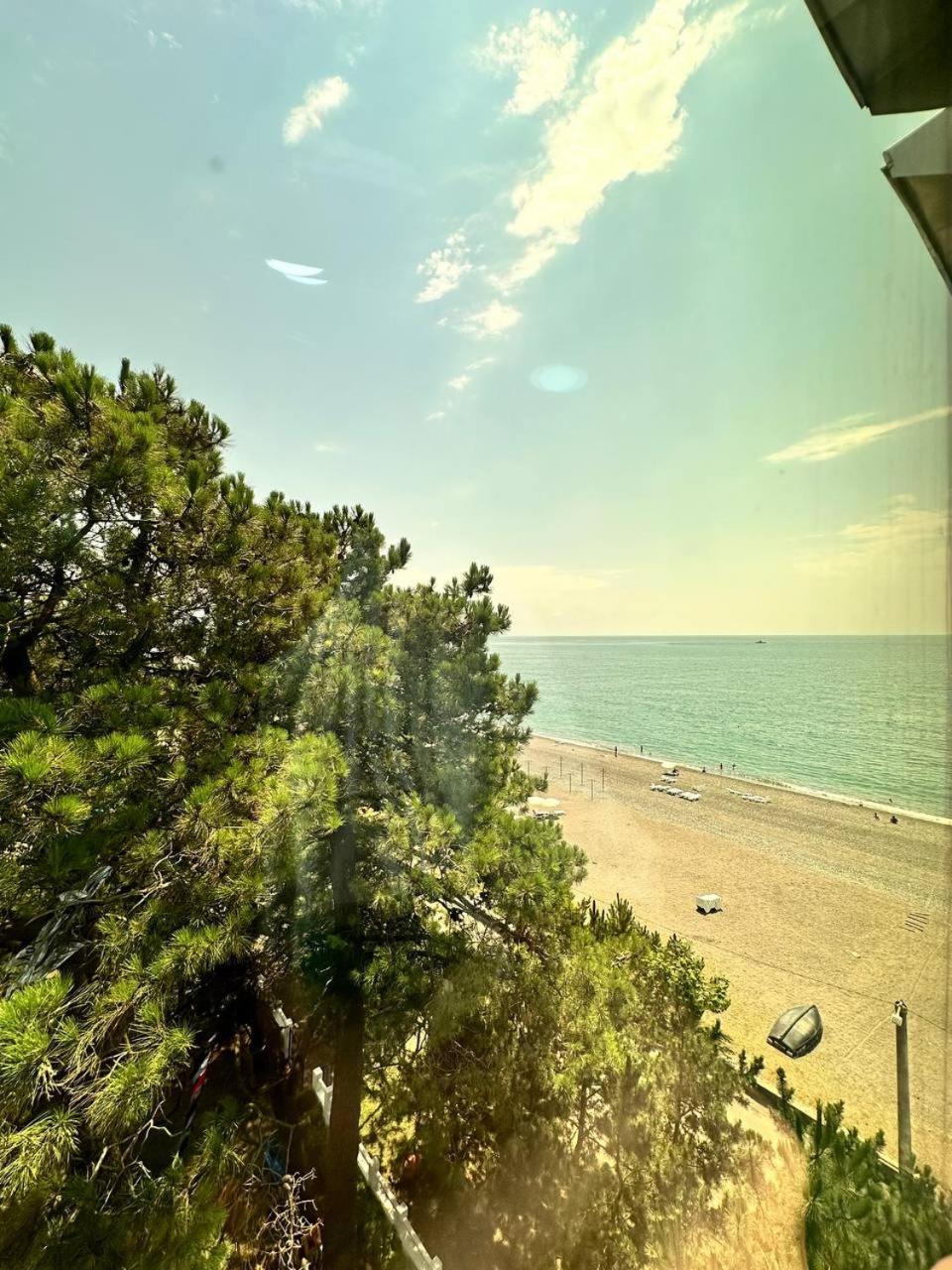 Hotel Black Sea Kobuleti Exterior photo